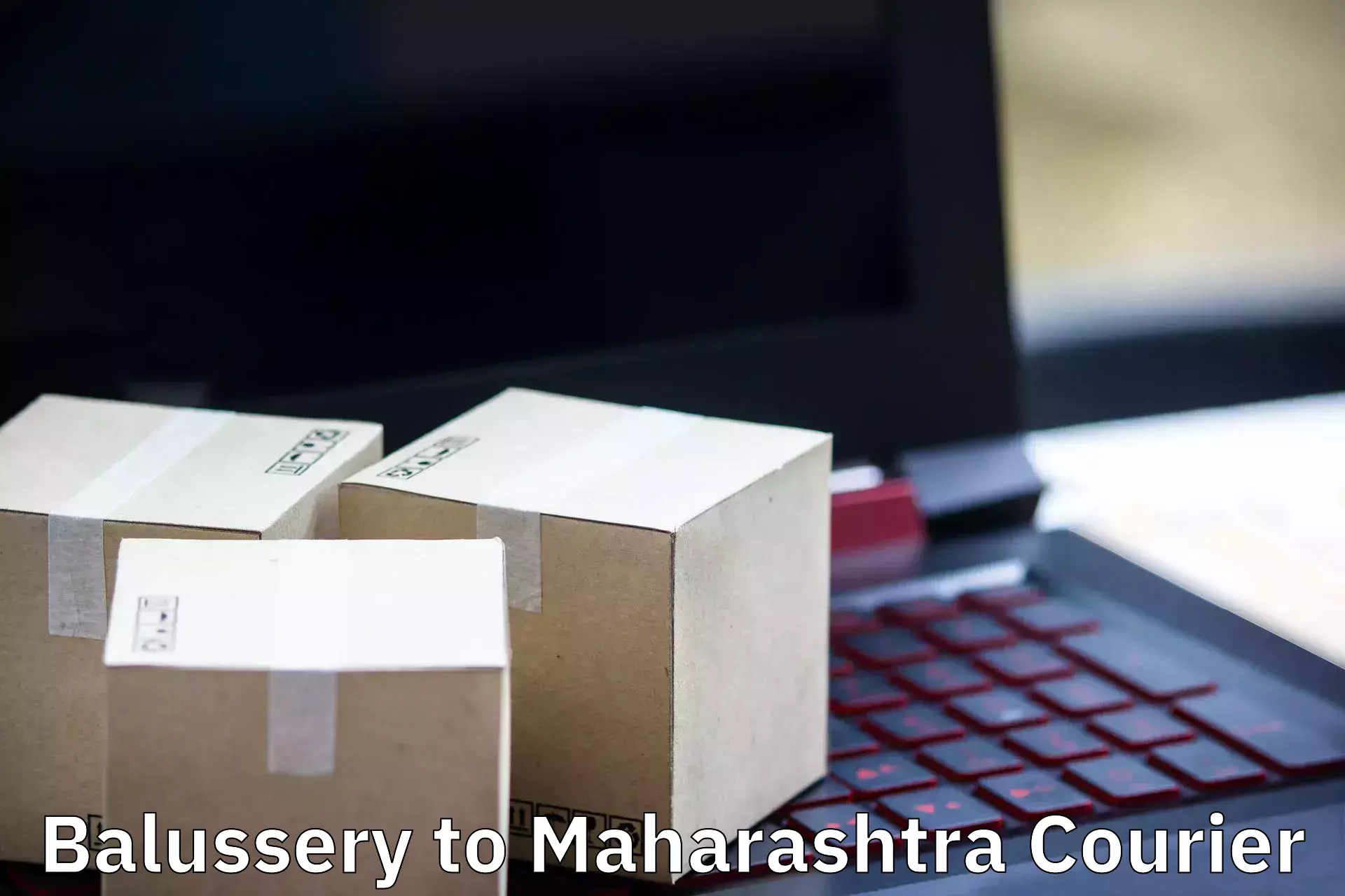 Specialized moving company Balussery to Maharashtra