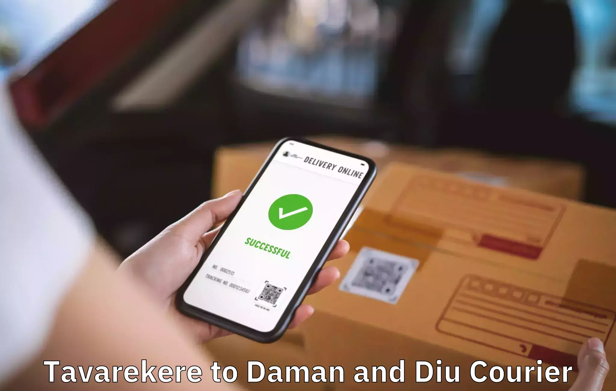 Household goods delivery Tavarekere to Daman and Diu
