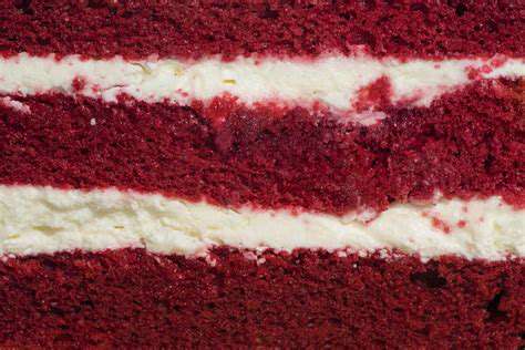 Baking Gluten Free Cakes: Delicious and Light