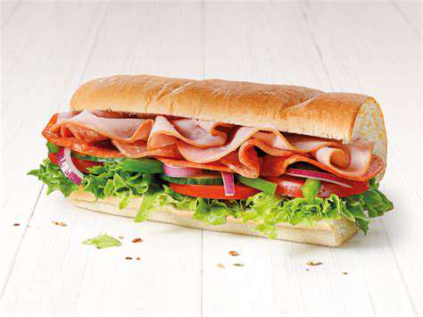 HeartyWraps&Sandwiches:Convenient&Customizable
